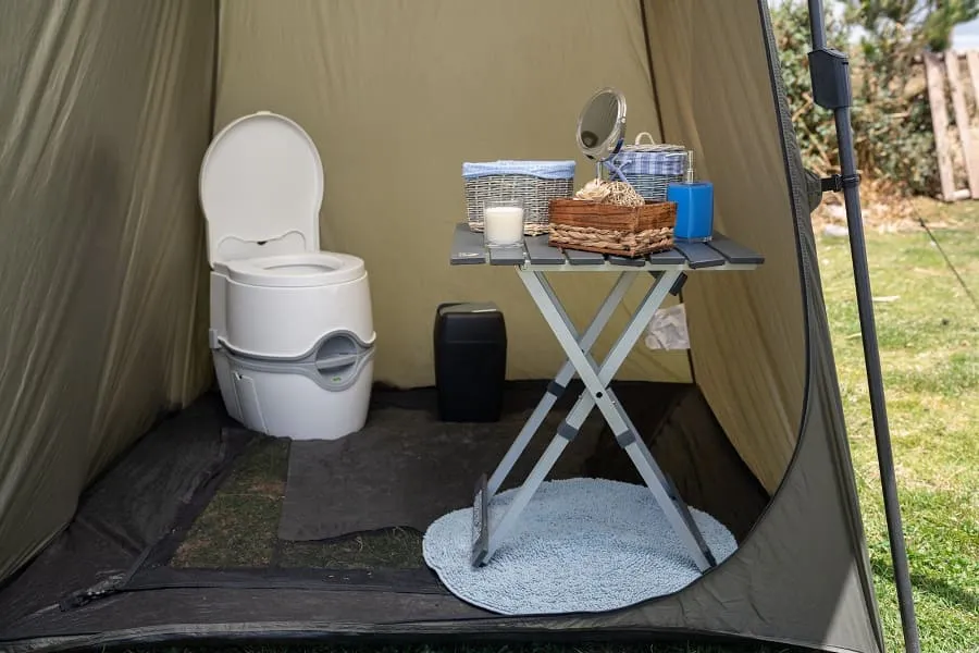 Bathroom tent setup